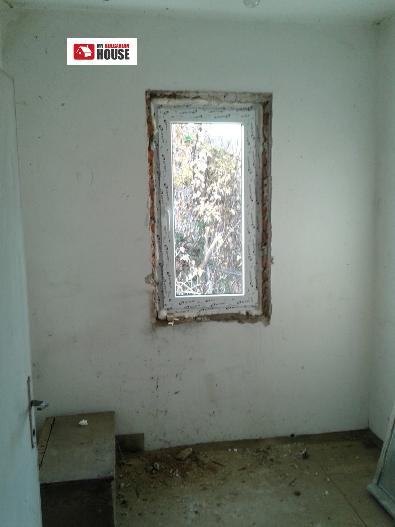 Продава  Къща област Ловеч , с. Голяма Брестница , 216 кв.м | 34563796 - изображение [12]