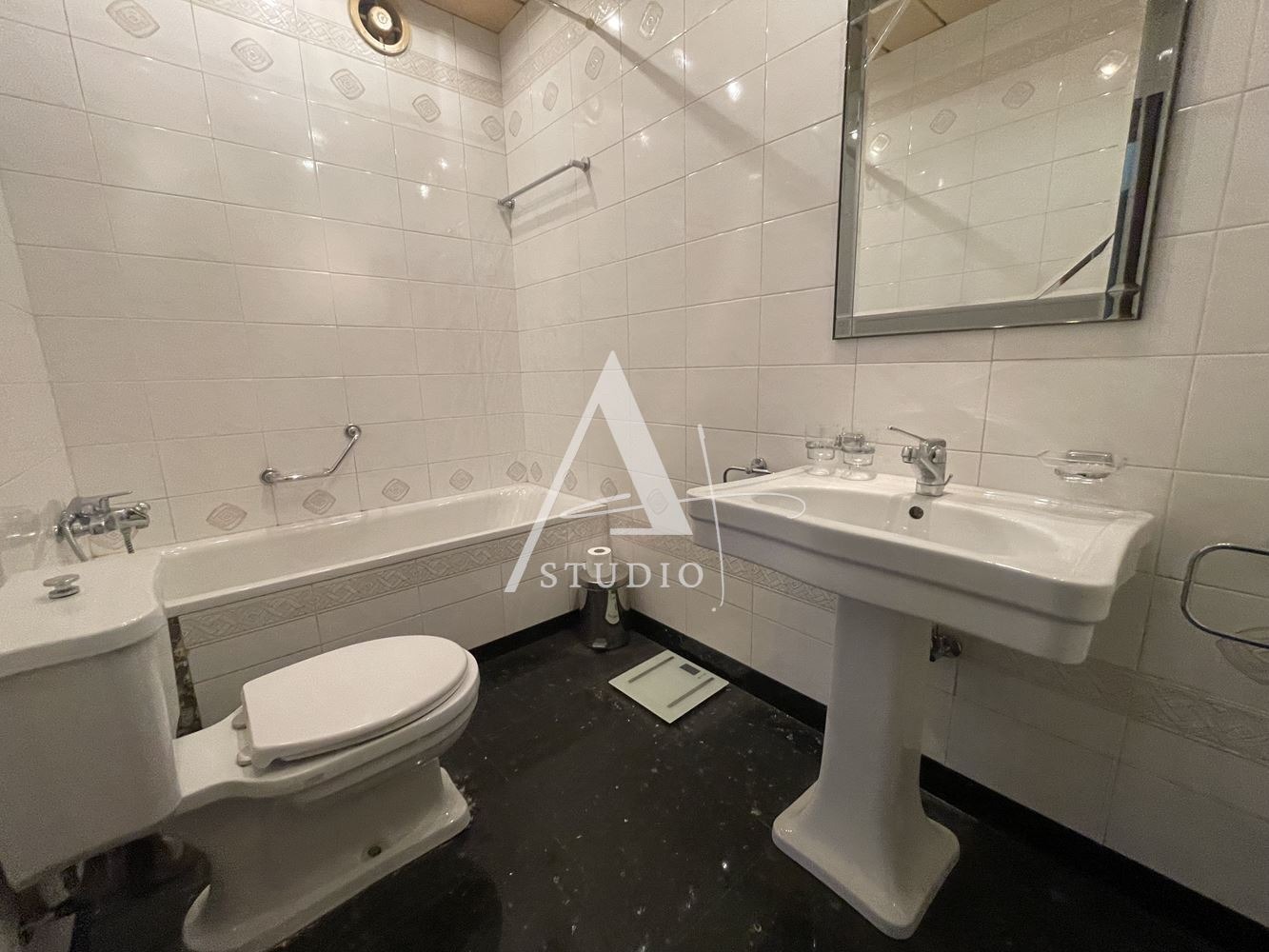 Продава 3-СТАЕН, гр. София, Център, снимка 7 - Апартаменти - 54274048