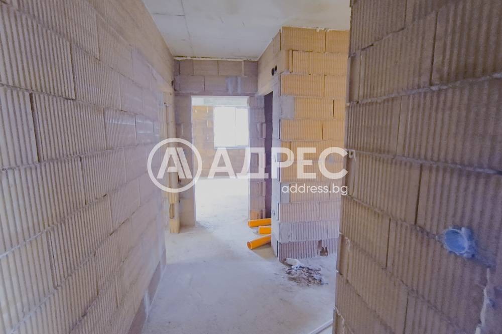 Продава МНОГОСТАЕН, гр. Варна, Център, снимка 4 - Апартаменти - 54462133