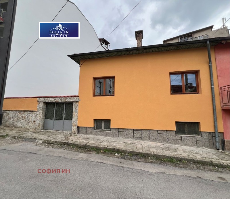 Продава КЪЩА в област Кюстендил, гр. Дупница - 144 кв.м / 135 000 € » 264 037.05 лв., СОФИЯ ИН