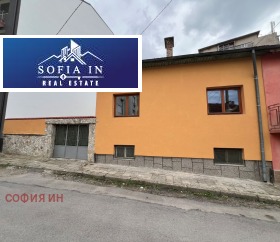 КЪЩА, 144 m2