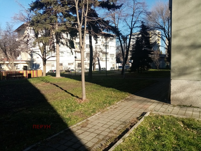 À venda  2 quartos Pernik , Centar , 95 m² | 94763435 - imagem [2]