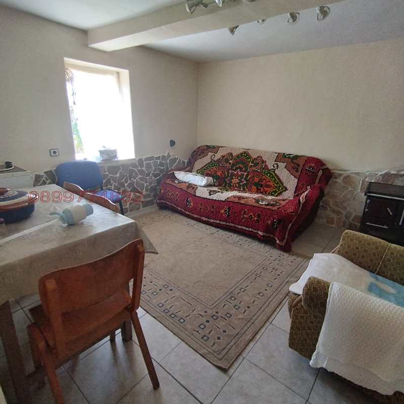 Продава КЪЩА, с. Синьо бърдо, област Враца, снимка 7 - Къщи - 53402152