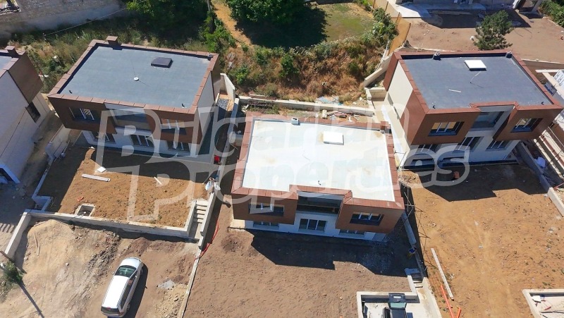 Продава КЪЩА, гр. Варна, м-т Акчелар, снимка 4 - Къщи - 53561178