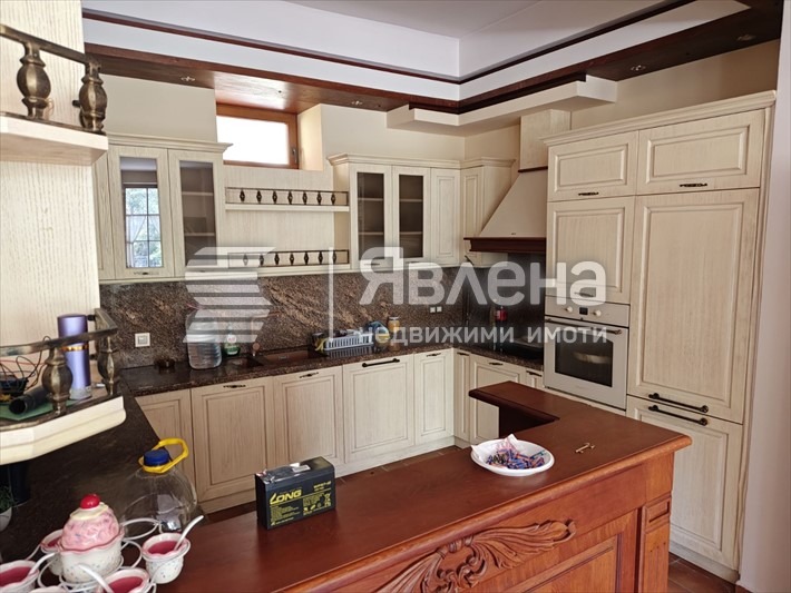 Продава КЪЩА, гр. Велинград, област Пазарджик, снимка 10 - Къщи - 56248827