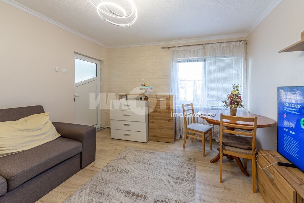 Продава КЪЩА, гр. Аксаково, област Варна, снимка 8 - Къщи - 53955587