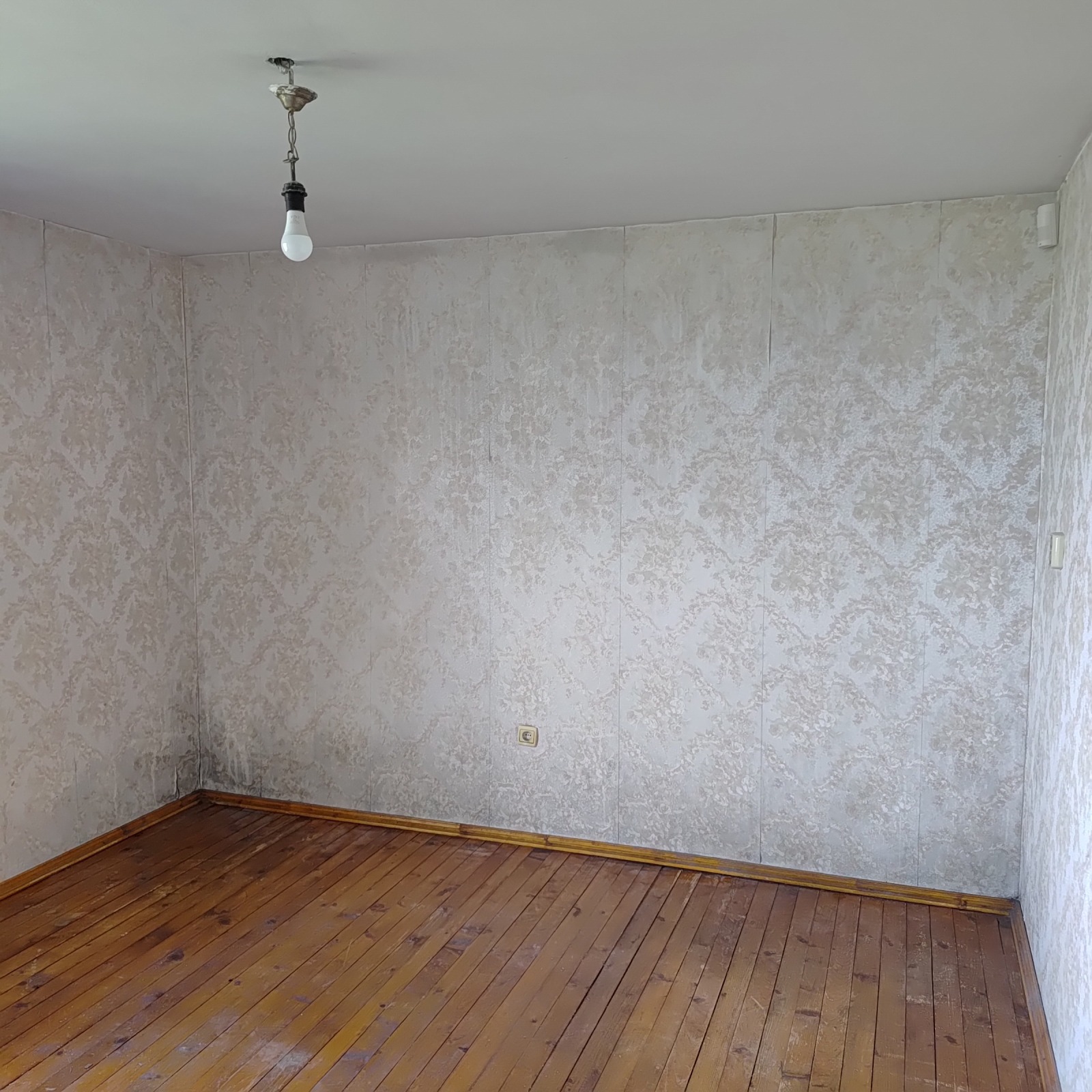 Продава КЪЩА, гр. Перник, Калкас, снимка 10 - Къщи - 54616414