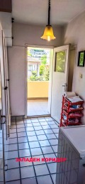 Продава ЕТАЖ ОТ КЪЩА, гр. Стара Загора, Център, снимка 6