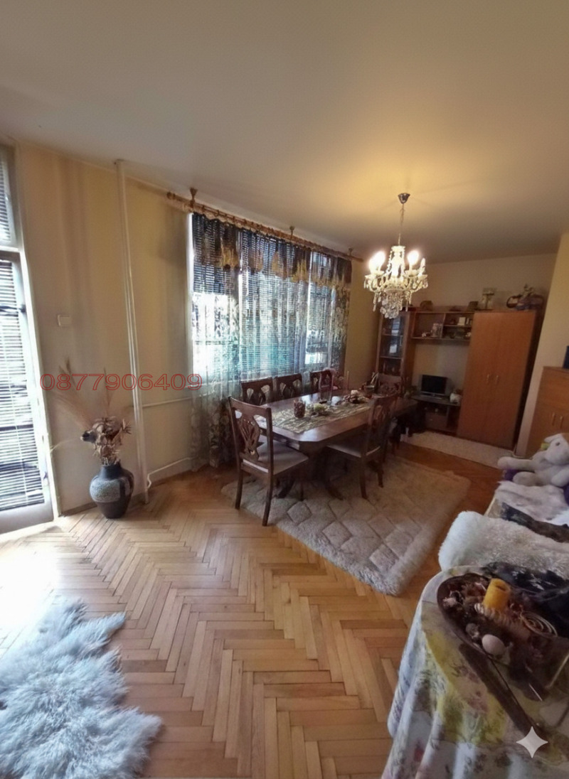 Продава 3-СТАЕН в град Шумен, Тракия - 75 кв.м / 97 500 € » 190 693.43 лв.