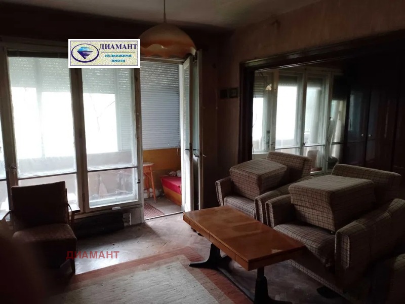 Na prodej  2 ložnice Ruse , Centar , 88 m2 | 98742726 - obraz [2]