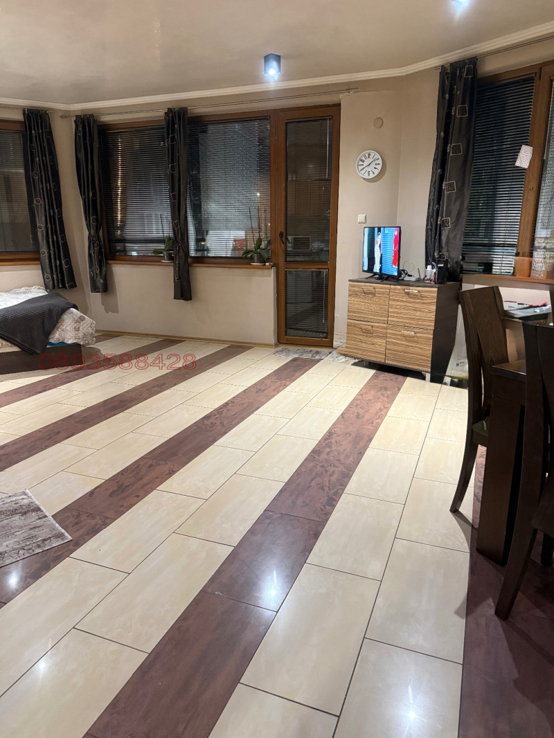 Продава ОФИС, гр. Пловдив, Кючук Париж, снимка 3 - Офиси - 52809849