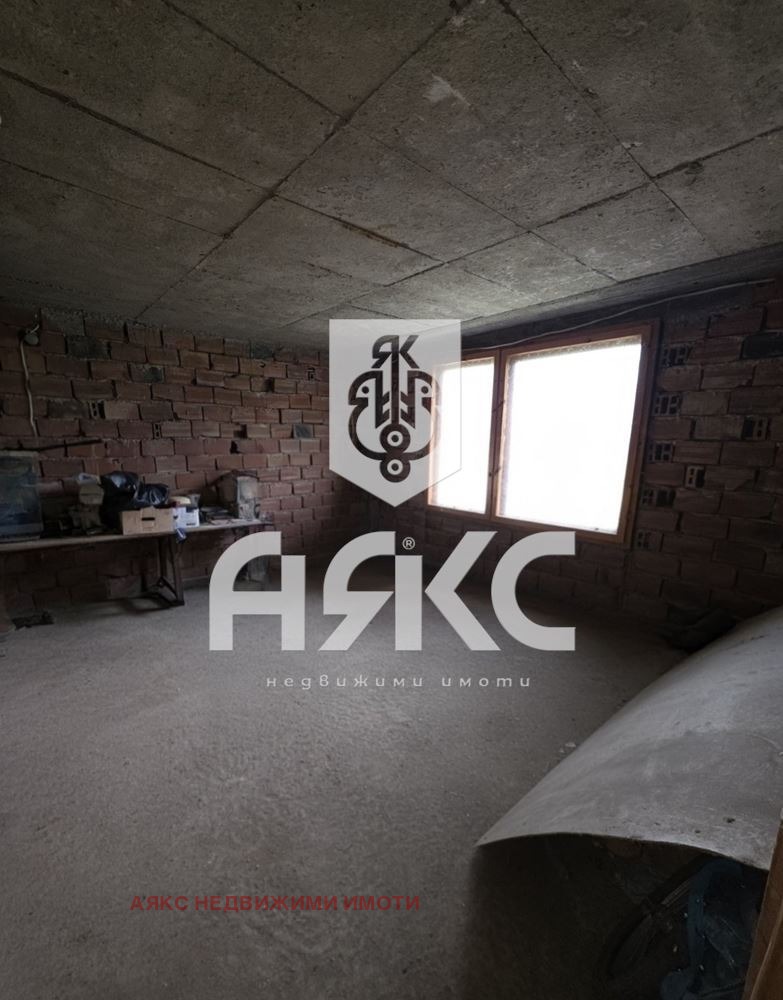 Продава КЪЩА, с. Боснек, област Перник, снимка 11 - Къщи - 52688544