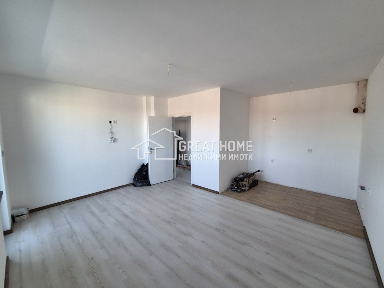 Продава 2-СТАЕН, гр. Търговище, Център, снимка 2 - Апартаменти - 56020530