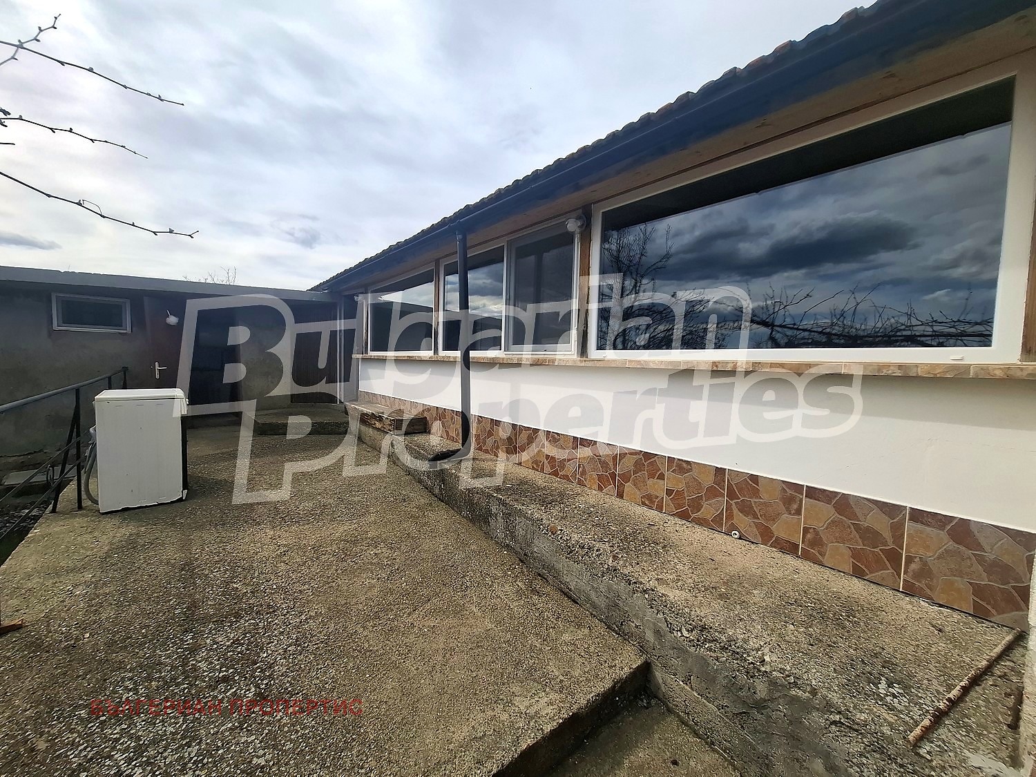 Продава КЪЩА, с. Чернозем, област Ямбол, снимка 3 - Къщи - 54260414