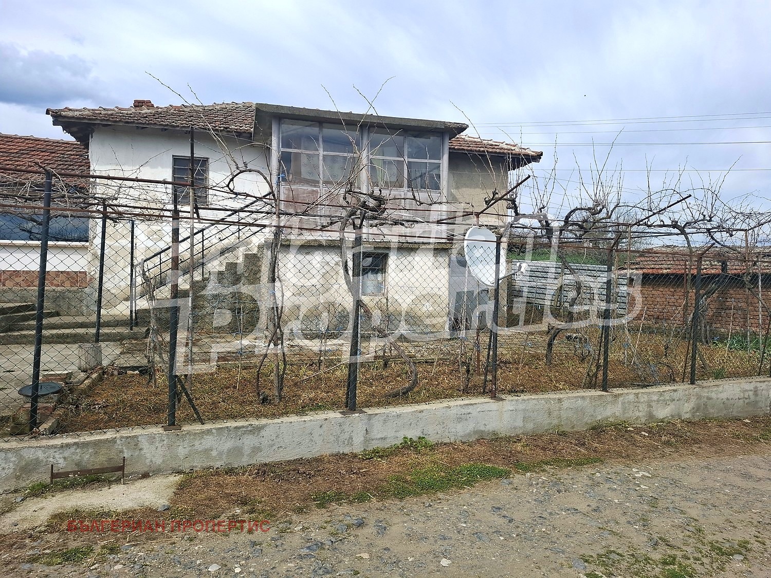 Продава КЪЩА, с. Чернозем, област Ямбол