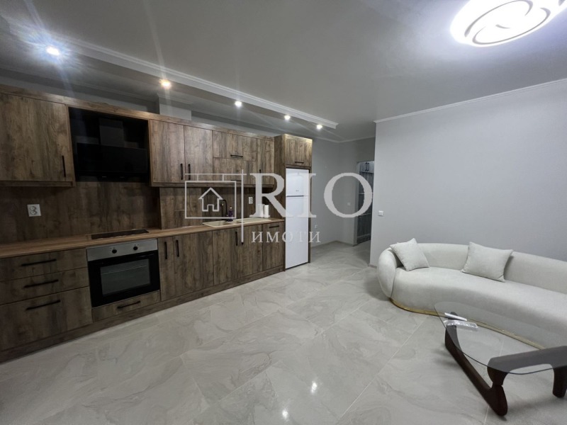 Продава  2-стаен град Пловдив , Младежки Хълм , 65 кв.м | 59816253 - изображение [2]