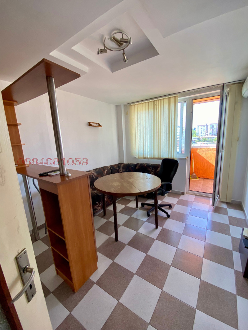 Продава 2-СТАЕН, гр. Велико Търново, Колю Фичето, снимка 3 - Апартаменти - 53105308