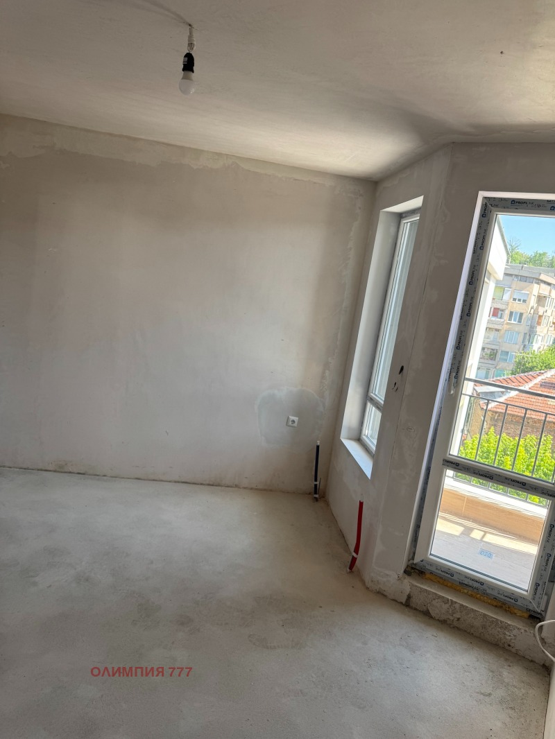 For Sale  1 bedroom Pleven , 9-ti kvartal , 60 sq.m | 29576509
