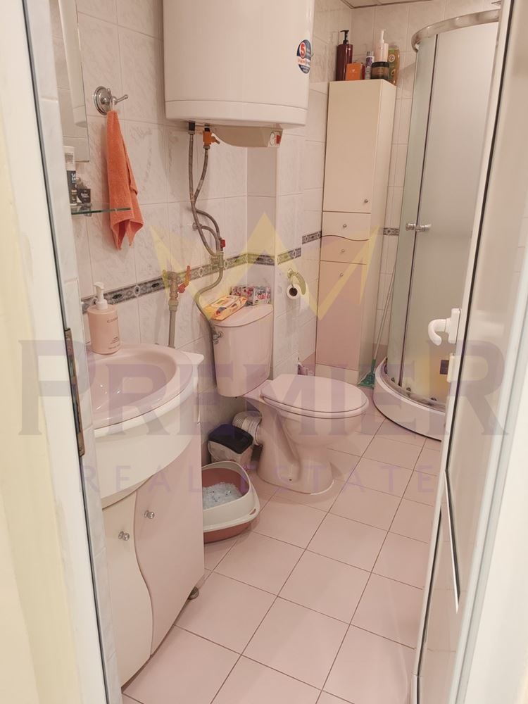 Продава 2-СТАЕН, гр. Варна, Колхозен пазар, снимка 8 - Апартаменти - 52798818