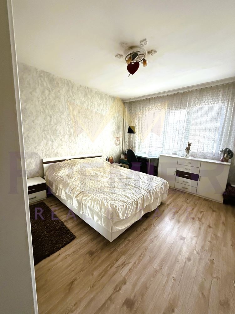 Myytävänä  2 makuuhuonetta Sofia , Ilinden , 87 neliömetriä | 64562791