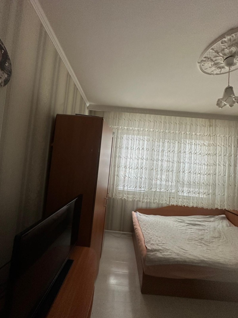 Продава 3-СТАЕН, гр. Търговище, Боровец, снимка 3 - Апартаменти - 53258499