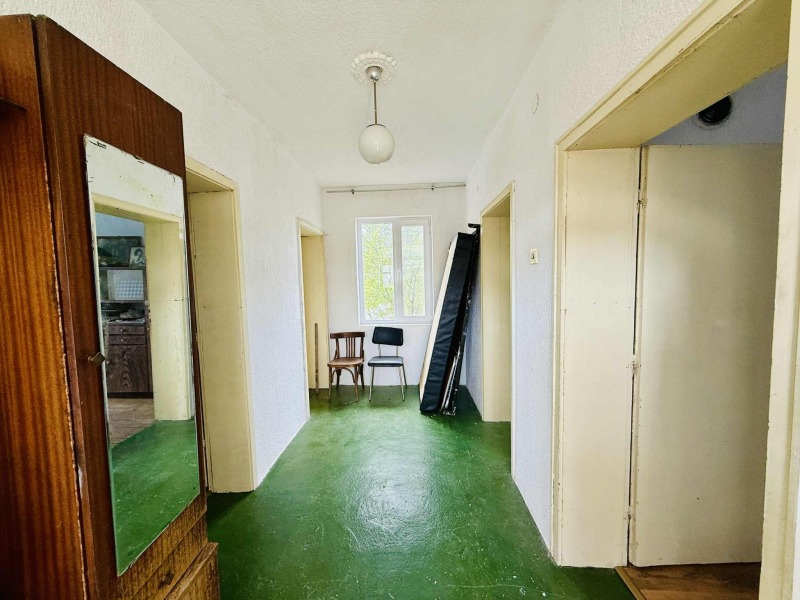 En venta  Casa región Plovdiv , Slatina , 105 metros cuadrados | 42346223 - imagen [13]