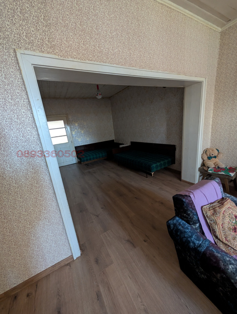 Продава КЪЩА, гр. Полски Тръмбеш, област Велико Търново, снимка 5 - Къщи - 52955113