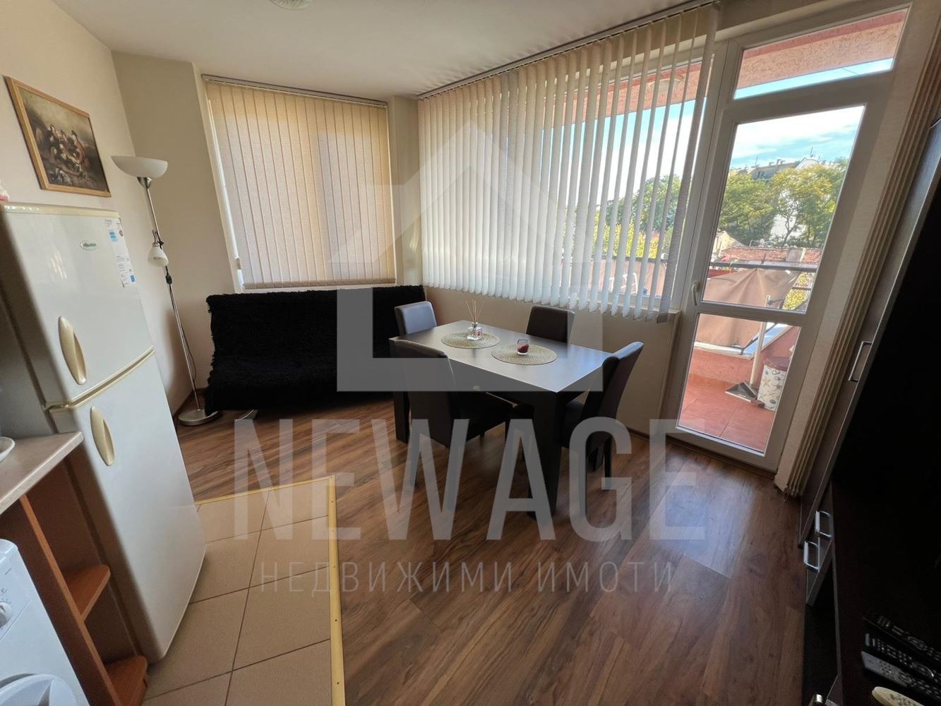 Продава 2-СТАЕН, гр. Варна, Колхозен пазар, снимка 2 - Апартаменти - 56313771