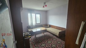 House Floor Veliki Preslav, region Shumen 1