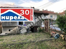 Продажба на имоти в гр. Лясковец, област Велико Търново — страница 3 - изображение 1 