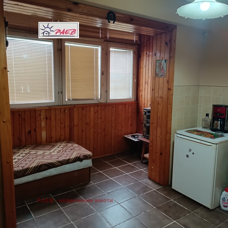 Продаја  1 спаваћа соба Русе , Центар , 60 м2 | 69455195 - слика [2]