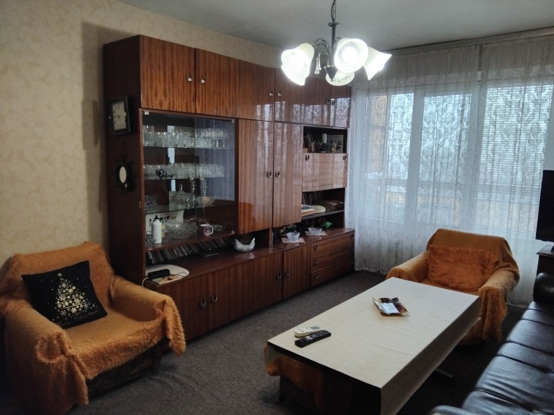 Продава 2-СТАЕН, гр. Русе, Здравец Север 1