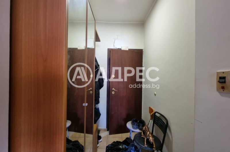 Продава 3-СТАЕН, гр. София, Център, снимка 4 - Апартаменти - 52505196