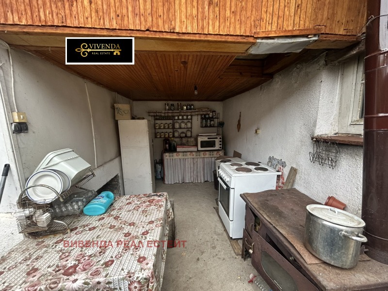 Продава КЪЩА, с. Садовец, област Плевен, снимка 9 - Къщи - 52524712