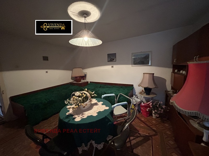 Продава КЪЩА, с. Садовец, област Плевен, снимка 3 - Къщи - 52524712