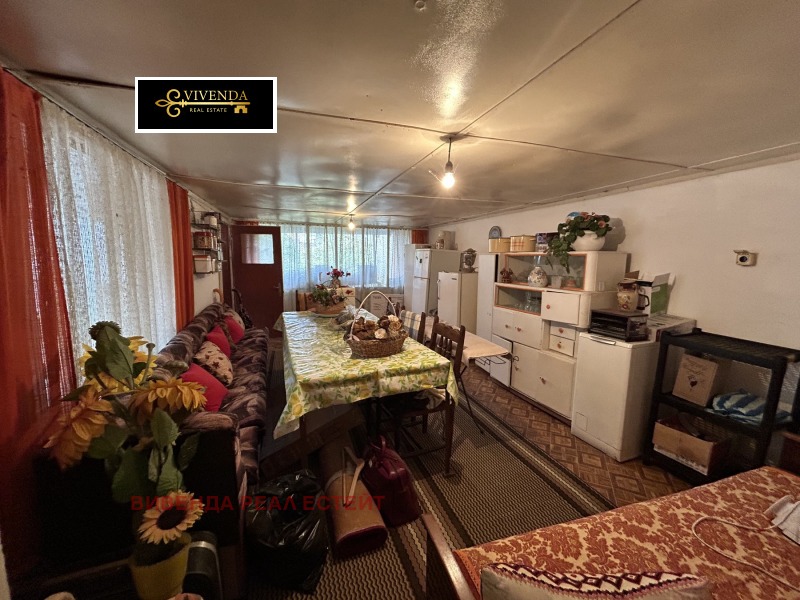 Продава КЪЩА, с. Садовец, област Плевен, снимка 10 - Къщи - 52524712