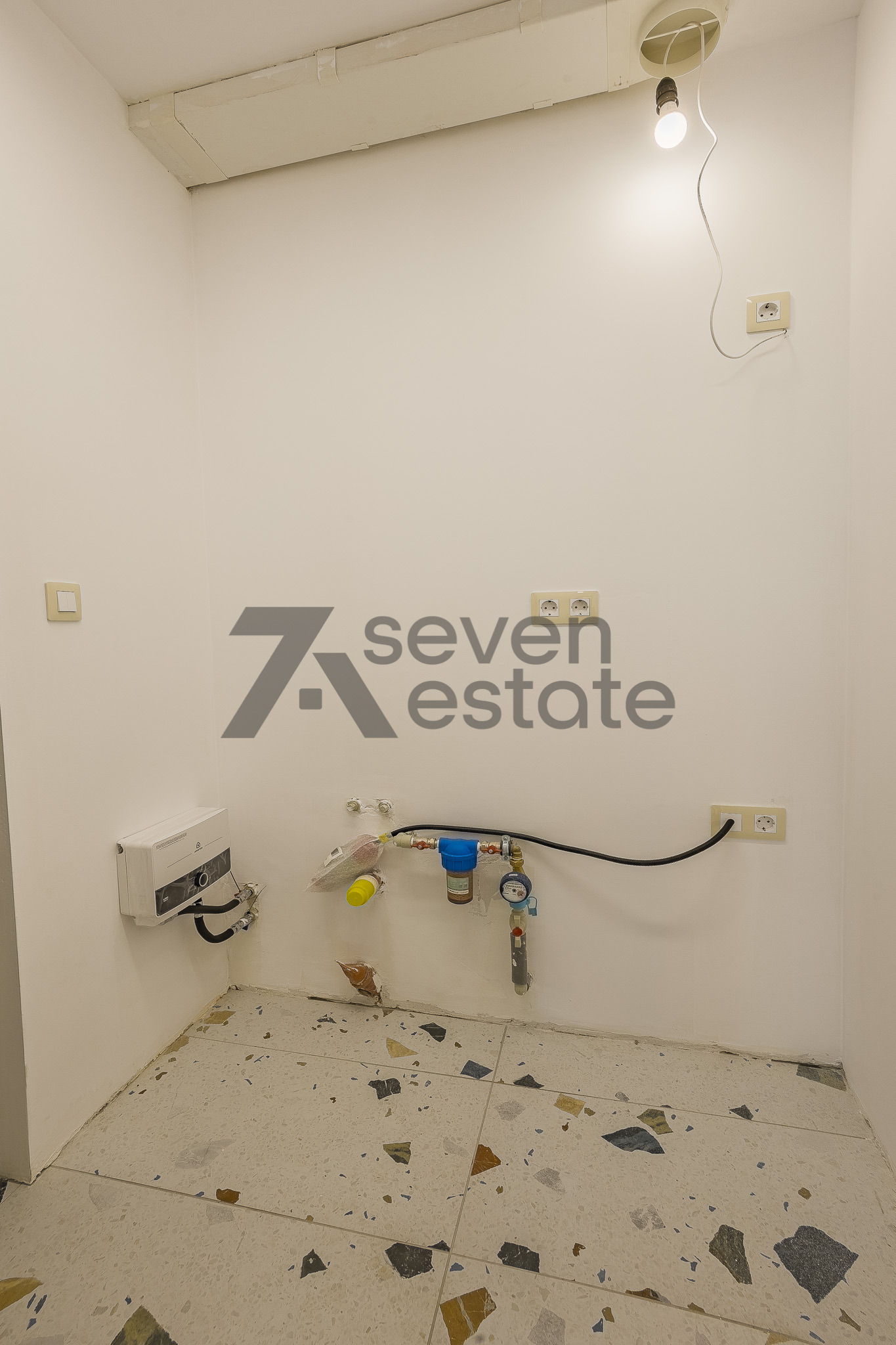 Продава ОФИС, гр. София, Гео Милев, снимка 5 - Офиси - 56328693