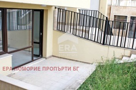 Продажба на едностайни апартаменти в град Бургас — страница 8 - изображение 6 