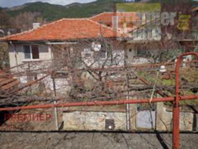 Продажба на имоти в гр. Клисура, област Пловдив - изображение 3 