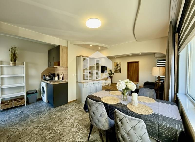 Продава 3-СТАЕН, гр. Велико Търново, Център