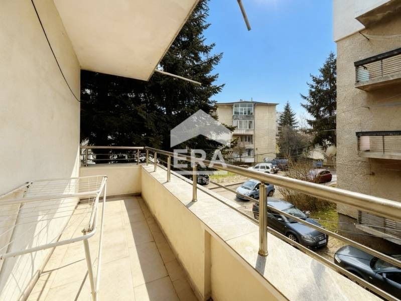 Продава 3-СТАЕН, гр. Велико Търново, Център, снимка 9 - Апартаменти - 53127593