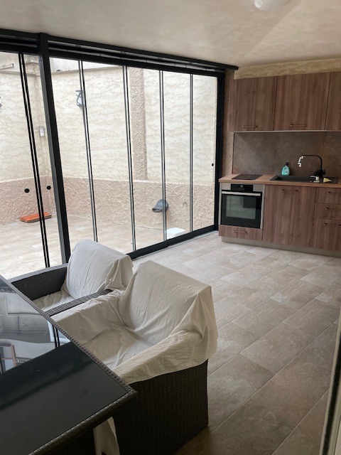 Продава 3-СТАЕН, гр. Русе, Централен южен район, снимка 5 - Апартаменти - 53593573