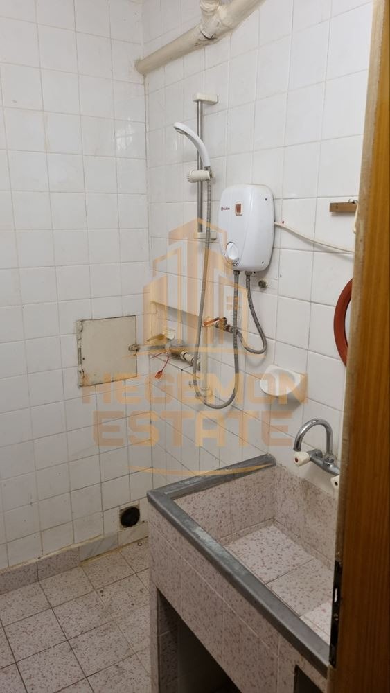 Продава 4-СТАЕН, гр. Варна, Цветен квартал, снимка 6 - Апартаменти - 52691296