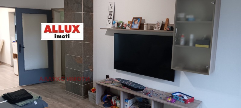 Продава 4-СТАЕН, гр. Русе, Чародейка - Юг, снимка 11 - Апартаменти - 52713442