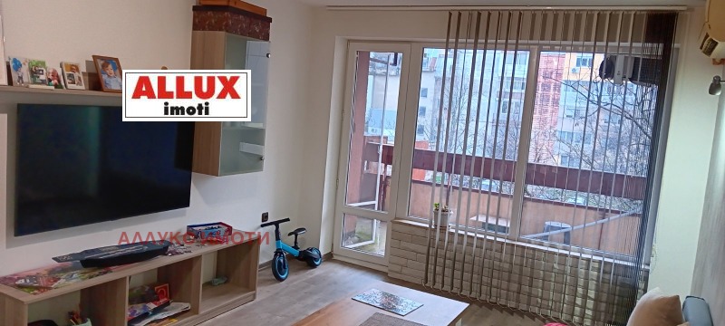 Продава 4-СТАЕН, гр. Русе, Чародейка - Юг, снимка 4 - Апартаменти - 52713442