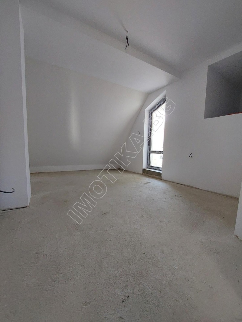 Na prodej  Mezonet Varna , Vinica , 140 m2 | 80154210 - obraz [6]
