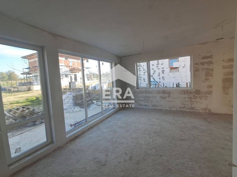Продава  Къща област Варна , с. Приселци , 149 кв.м | 39563027 - изображение [7]