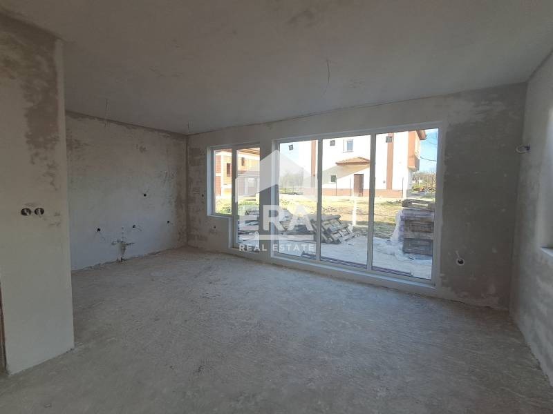 Продава  Къща област Варна , с. Приселци , 149 кв.м | 39563027 - изображение [6]