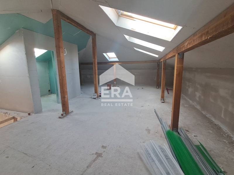 Продава КЪЩА, с. Приселци, област Варна, снимка 9 - Къщи - 51194818