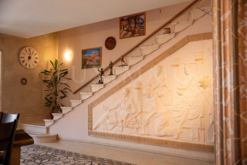 Продава КЪЩА, гр. София, с. Герман, снимка 16 - Къщи - 53327074